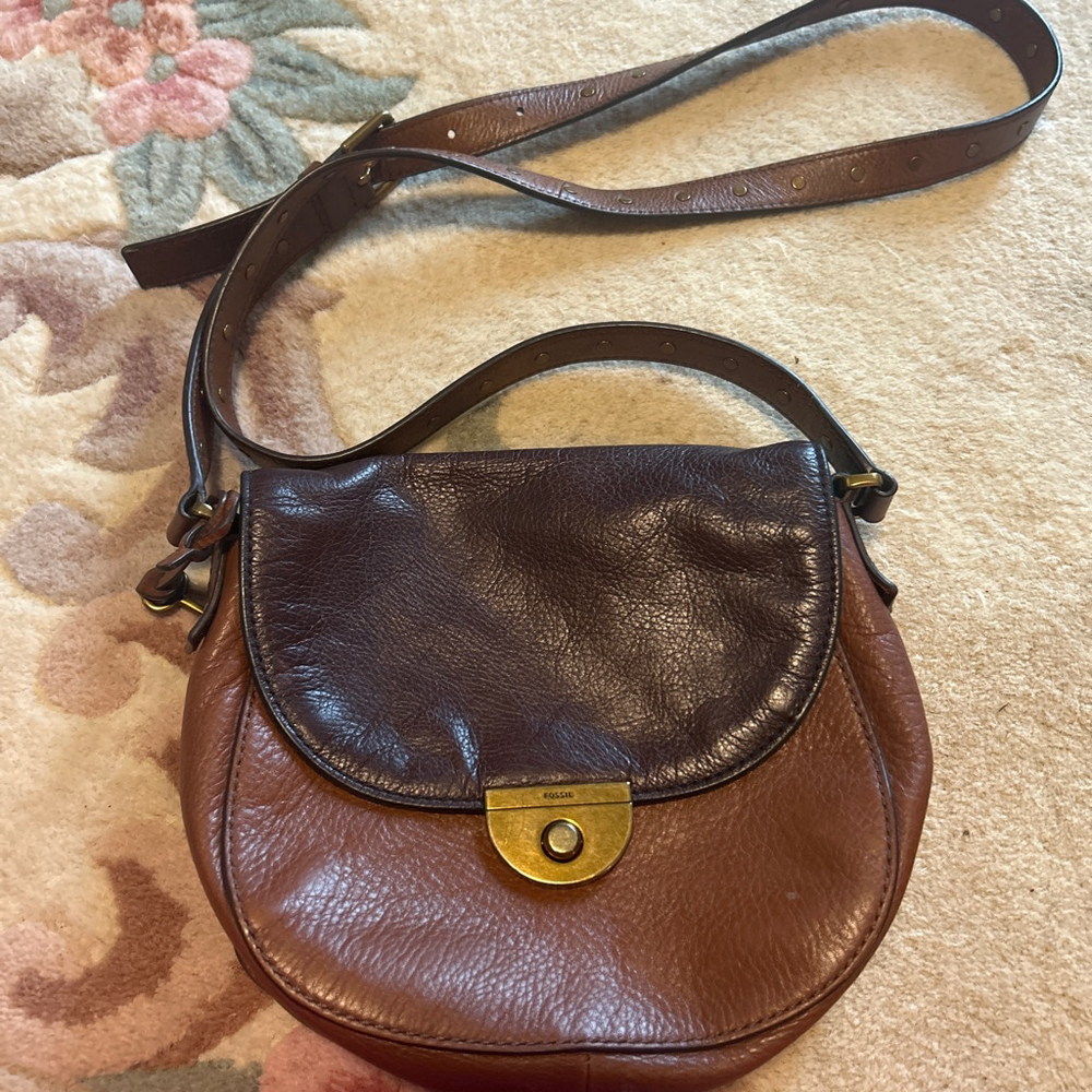 Womens FOSSIL Emi Leather Saddle Handbag Two-toned Brown Purse Bag Crossbody